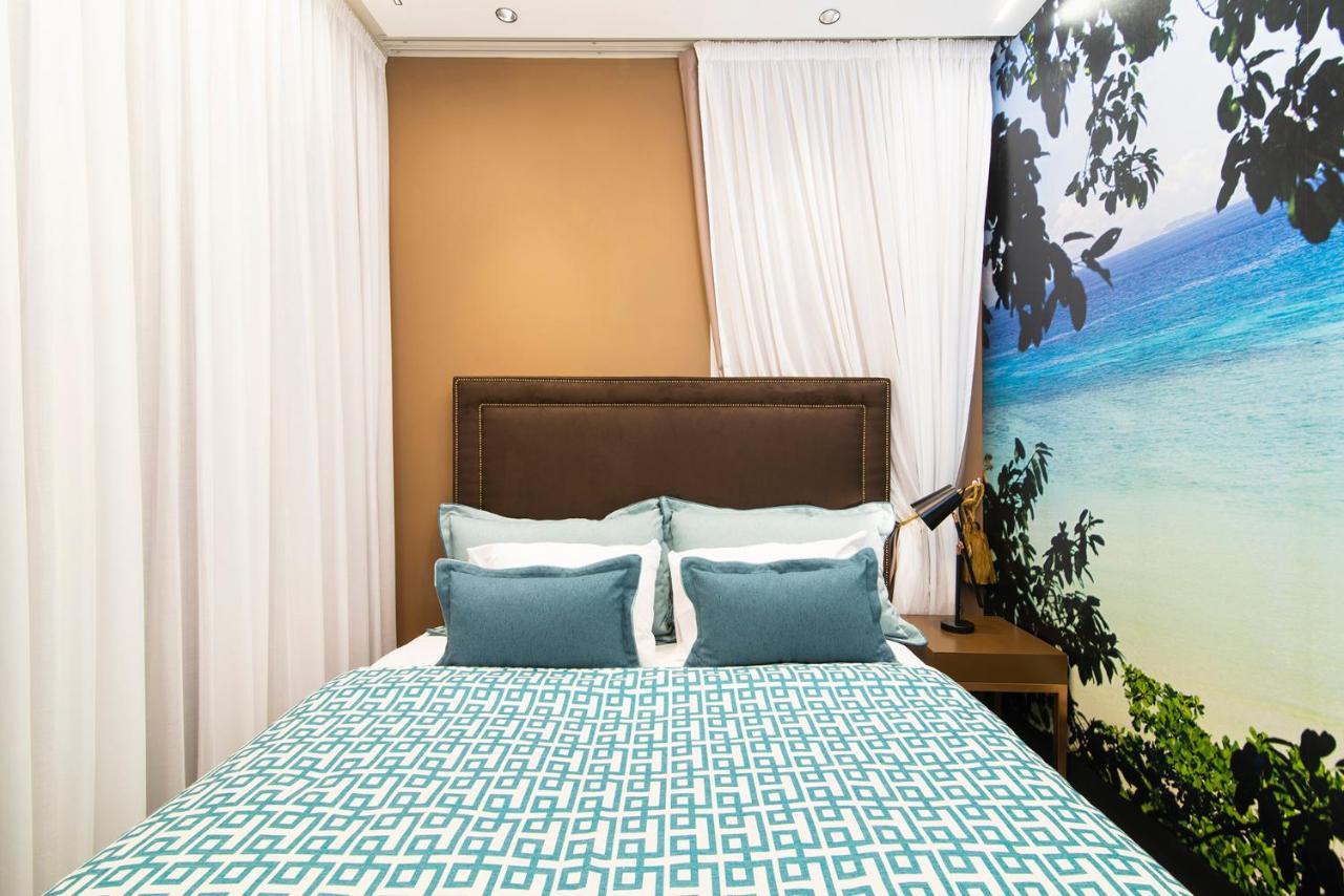 Crown Sea Apart Hotel เทลอาวีฟ ภายนอก รูปภาพ