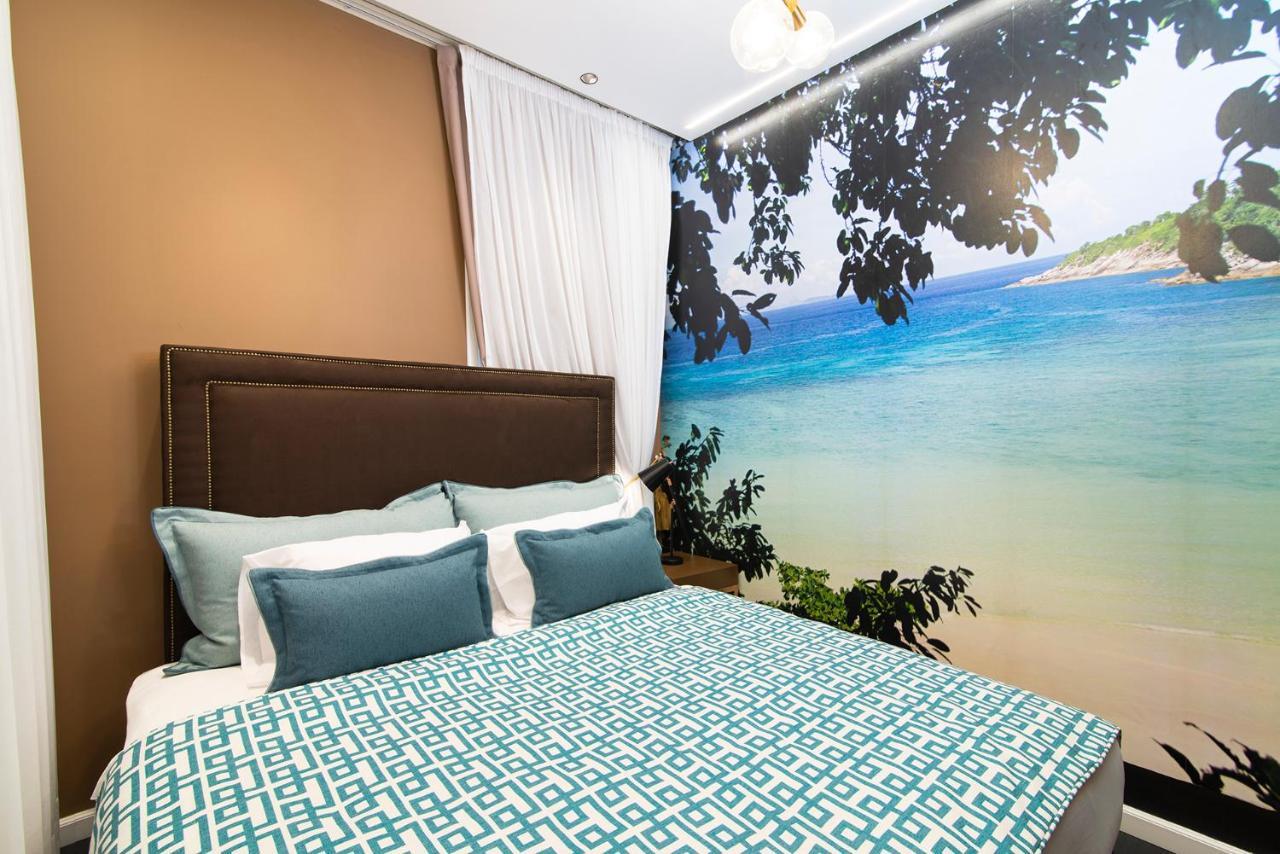 Crown Sea Apart Hotel เทลอาวีฟ ภายนอก รูปภาพ